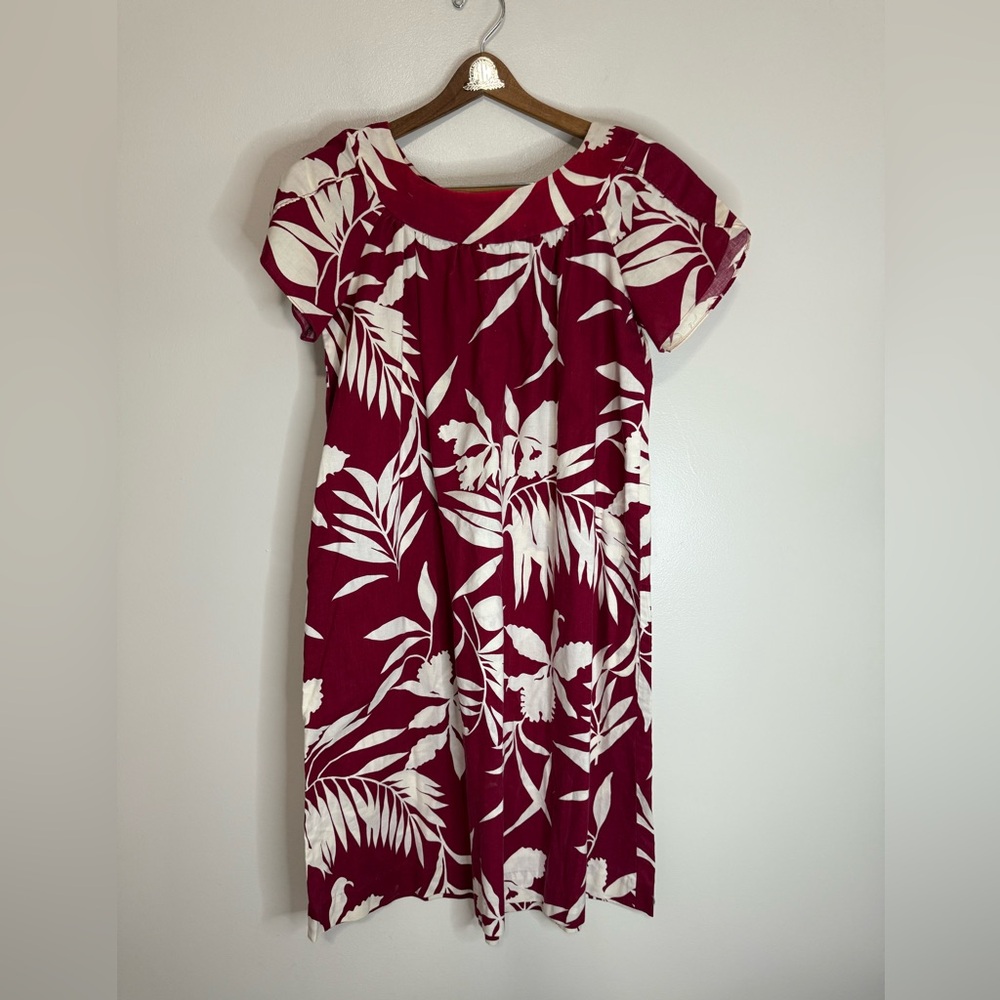 Hilo Hatties Vintage Women's Red and White Tropical Print midi Dress size medium